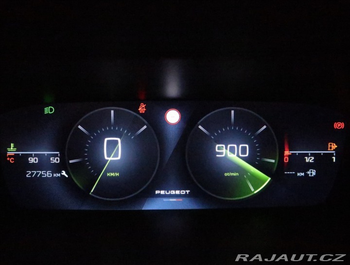Peugeot 308 1,2 PT ALLURE NAVI KAMERA 2024