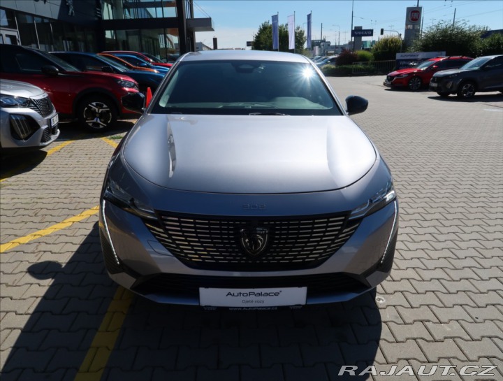 Peugeot 308 1,2 ALLURE PureTech 130 2024