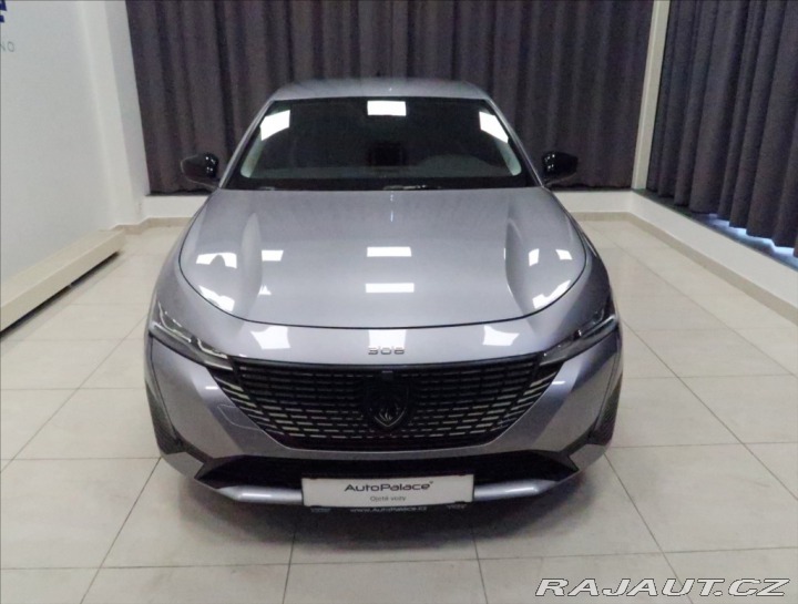 Peugeot 308 1,2 PT ALLURE NAVI KAMERA 2024