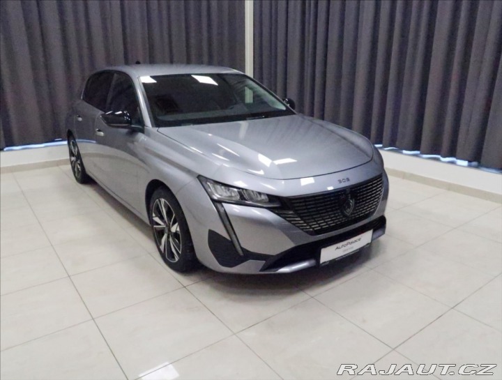 Peugeot 308 1,2 PT ALLURE NAVI KAMERA 2024