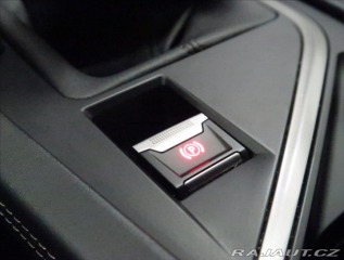 Peugeot 308 1,2 ALLURE PureTech  130 2024