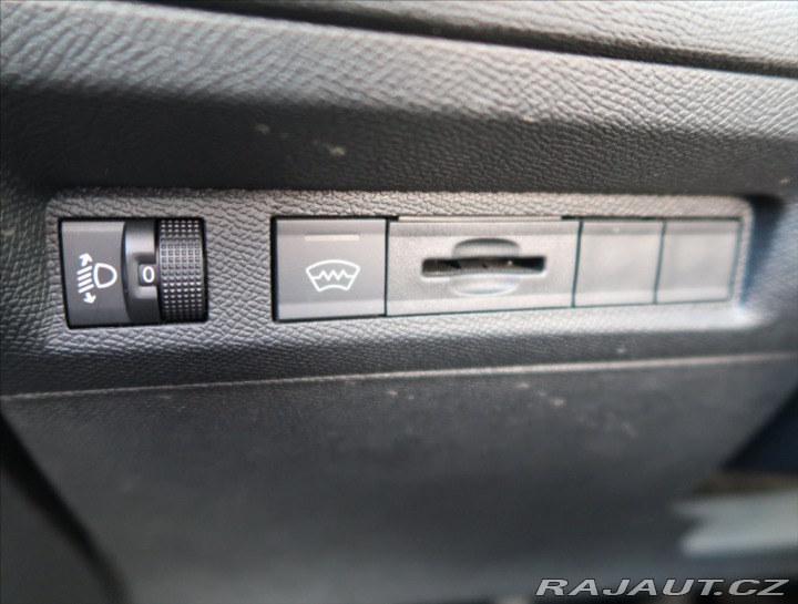 Peugeot 308 1,2 SW ALLURE PureTech 13 2024