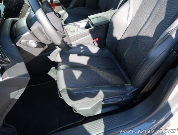 Peugeot 308 1,2 SW ALLURE PureTech 13 2024