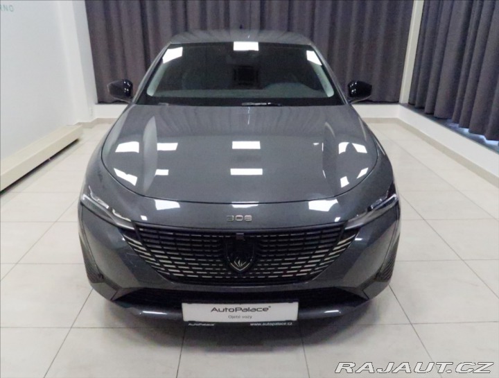Peugeot 308 1,2 PT ALLURE NAVI KAMERA 2024