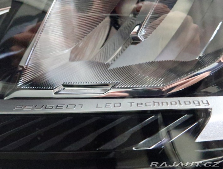 Peugeot 308 1,2 SW ALLURE PureTech 1 2024