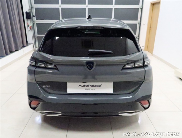 Peugeot 308 1,2 PT ALLURE NAVI KAMERA 2024