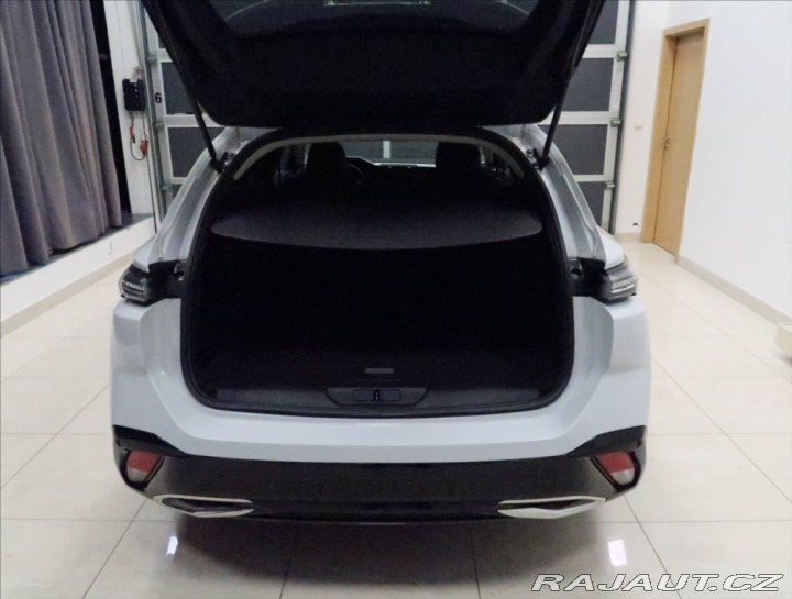 Peugeot 308 1,5 BlueHDi AT ALLURE NA 2024