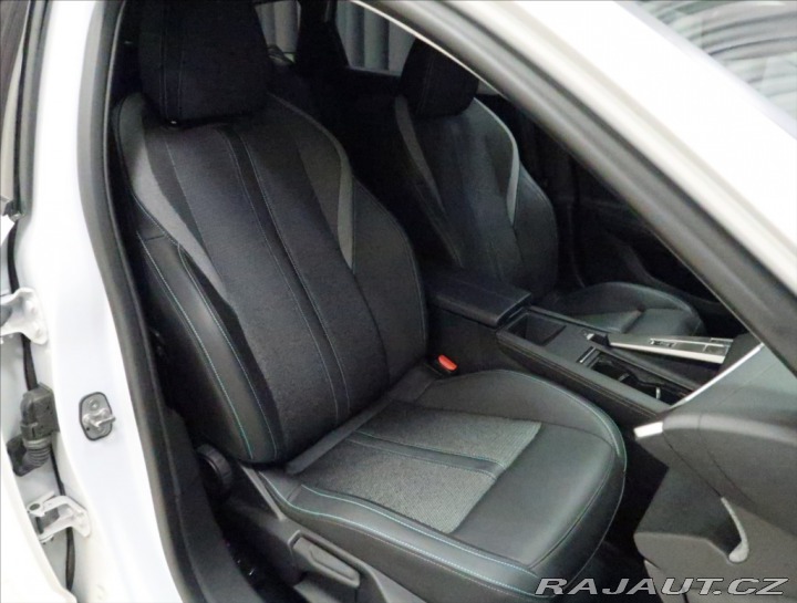 Peugeot 308 1,5 BlueHDi AT ALLURE NA 2024