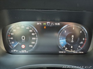Volvo XC60 2,0 B4 AWD diesel Momentu 2020