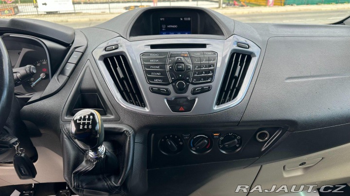 Ford Tourneo Custom 2.0TDCi 125kW REZERVOVANO 2016