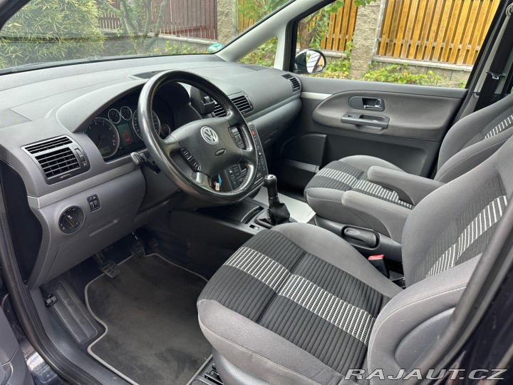 Volkswagen Sharan 1.8T 110kw 7-míst 2008