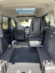 Ford Tourneo Connect pro převoz vozíčkáře 2017
