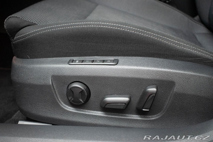 Škoda Superb 2.0 TDI 140 STYLE*DSG*TAŽ 2020