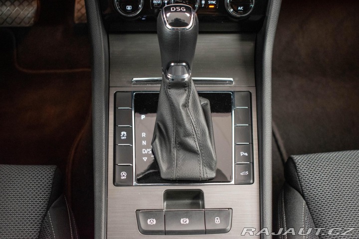 Škoda Superb 2.0 TDI 140 STYLE*DSG*TAŽ 2020