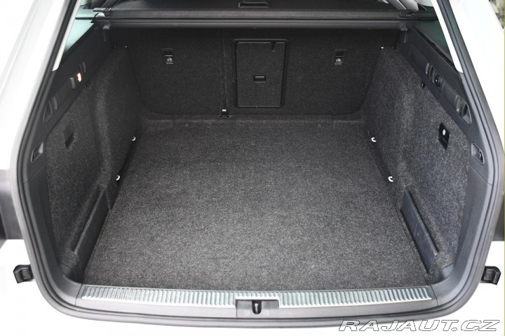 Škoda Superb 1.6TDi 88kW STYLE 2016