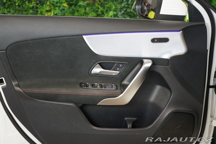 Mercedes-Benz A 200*AMG*CAMERA*CARPLAY*LE 2020