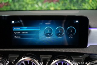 Mercedes-Benz A 200*AMG*CAMERA*CARPLAY*LE 2020