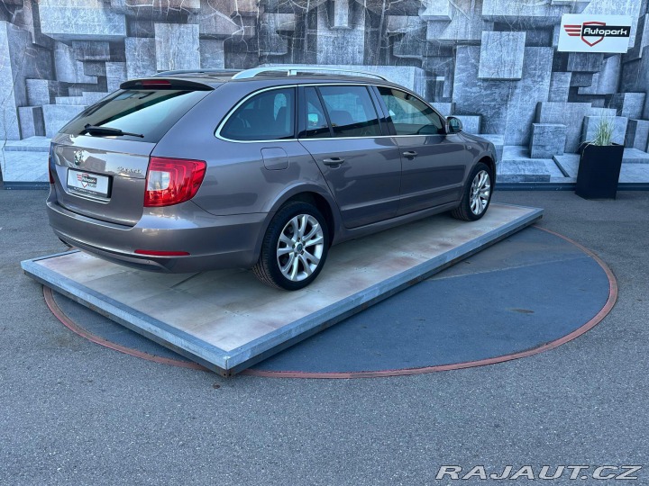 Škoda Superb 2.0TDi, 103KW 2011
