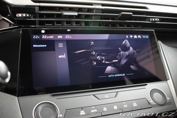 Peugeot 308 1.5 BlueHDi 2xPNEU*DPH*ČR 2022