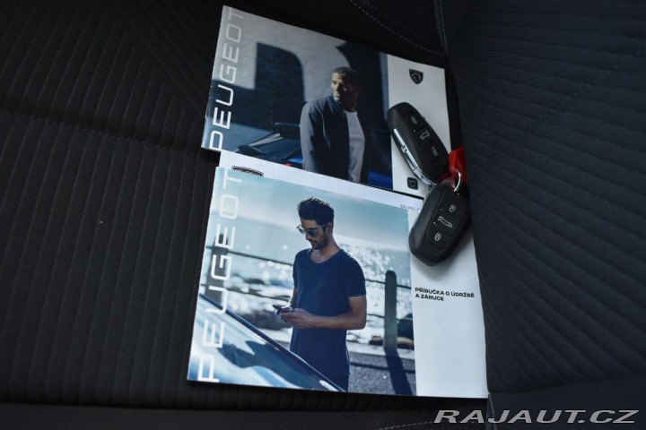 Peugeot 308 1.5 BlueHDi*REZERVACE* 2022