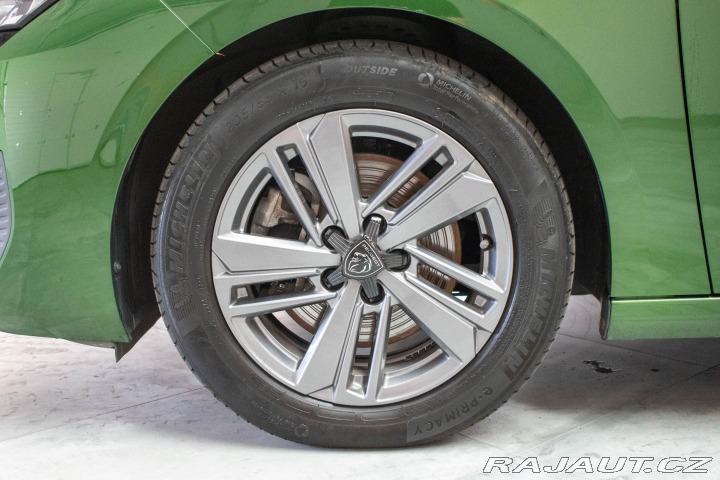 Peugeot 308 1.5 BlueHDi 2xPNEU*DPH*ČR 2022