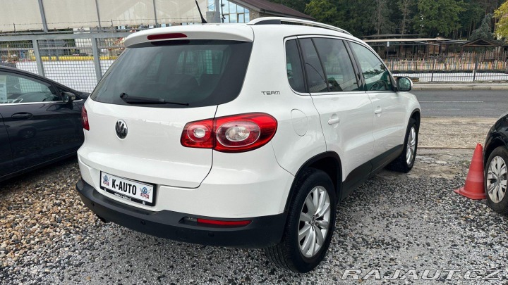 Volkswagen Tiguan 1.4TSi 110kW *ALU*Pano*PD 2011