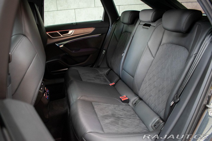 Audi RS6 KERAMIC*B&O*LASER*ZÁR 2022