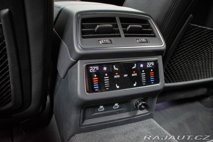 Audi RS6 KERAMIC*B&O*LASER*ZÁR 2022