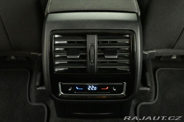 Volkswagen Passat 2,0 TDI 110KW DSG Busines 2022