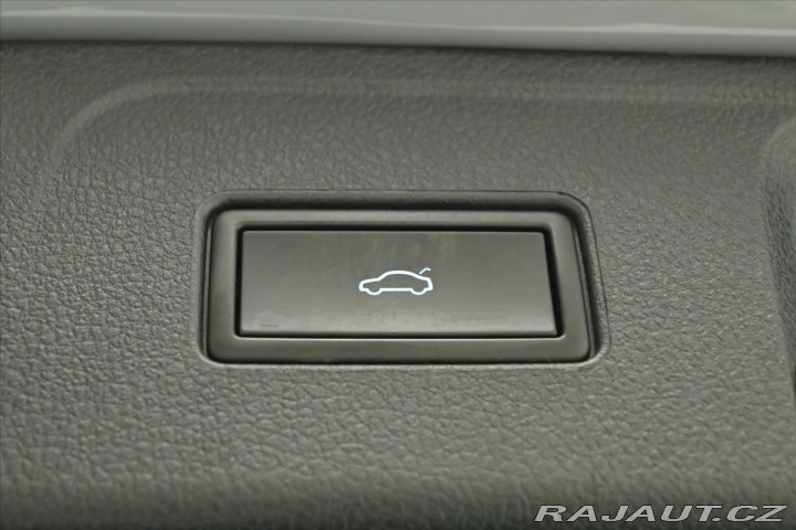 Volkswagen Passat 2,0 TDI 110KW DSG Busines 2022