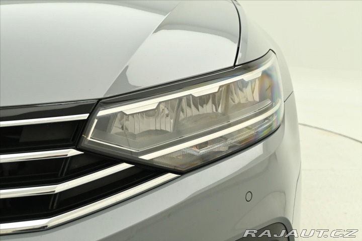Volkswagen Passat 2,0 TDI 110KW DSG Busines 2022