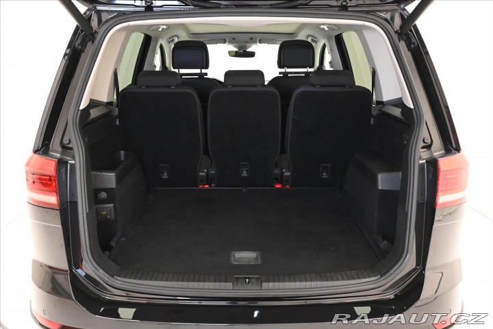 Volkswagen Touran 2,0 TDI 110kW R-Line LED 2019