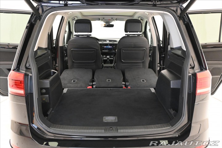 Volkswagen Touran 2,0 TDI 110kW R-Line LED 2019