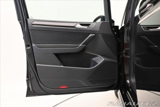 Volkswagen Touran 2,0 TDI 110kW R-Line LED 2019