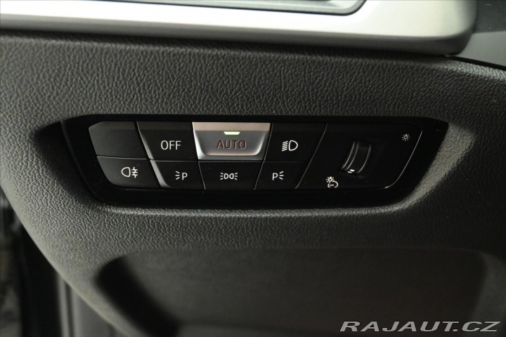 BMW 3 2,0 320d 140kW M6 Záruka 2021