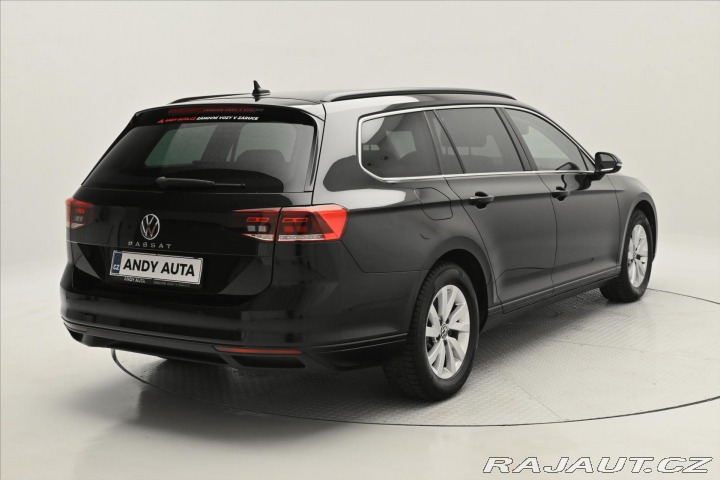 Volkswagen Passat 2,0 TDI 110kW Business Zá 2022