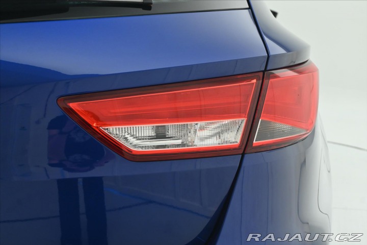 Seat Leon 1,6 TDi 85kW DSG Style Zá 2017