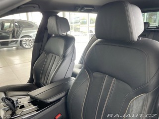BMW 5 530d xDrive*M-SPORT*HeadU 2018