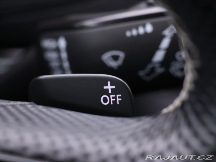 Škoda Karoq 2,0 TDI DSG 4x4 Sportline 2019