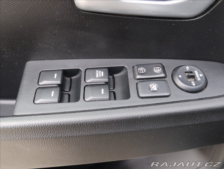 Kia Sportage 1,7 CRDi KLIMA 2013