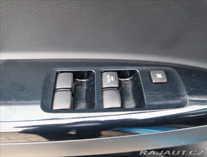 Mitsubishi Space 1,2 i MIVEC ČR 1 MAJITEL 2020