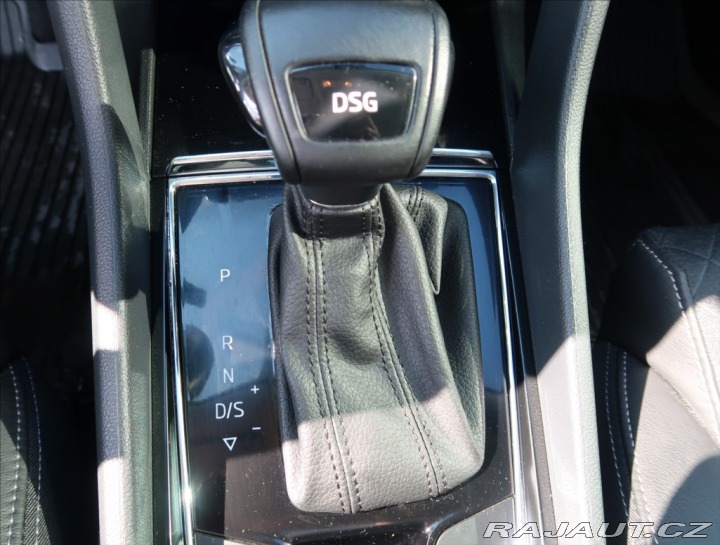 Škoda Karoq 1,5 TSI DSG 2021