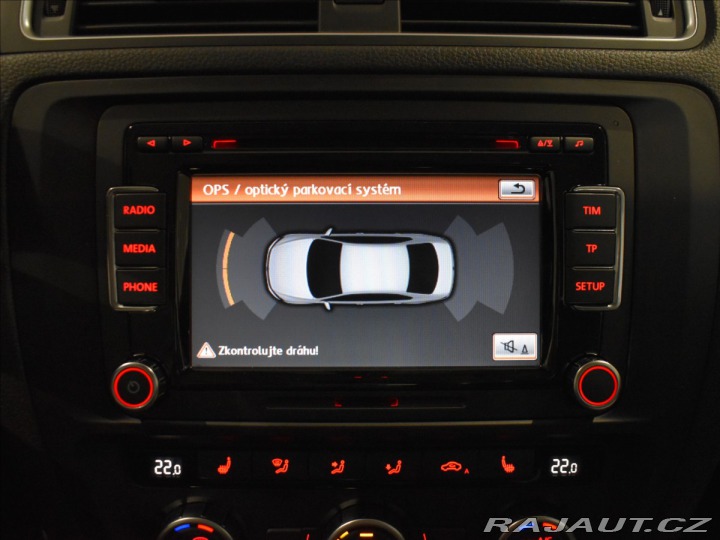 Volkswagen Jetta 1,4 Highline Bezklíč,temp 2012