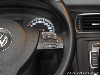 Volkswagen Jetta 1,4 Highline Bezklíč,temp 2012