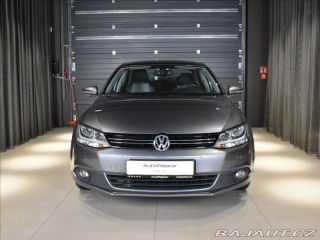 Volkswagen Jetta 1,4 Highline Bezklíč,temp 2012