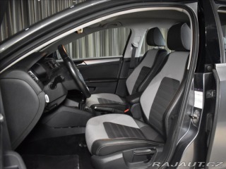 Volkswagen Jetta 1,4 Highline Bezklíč,temp 2012