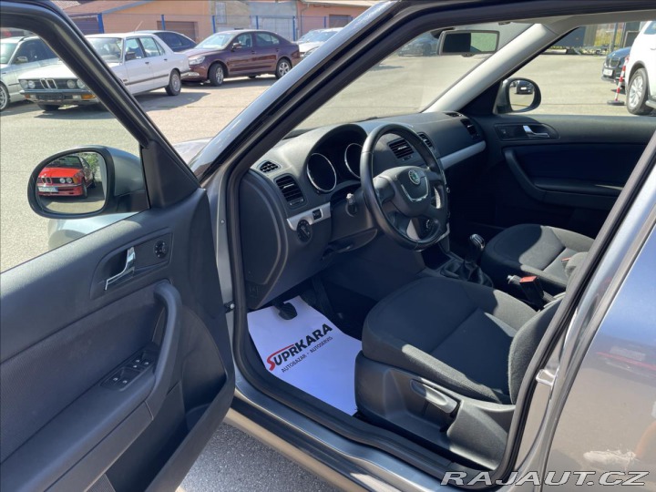 Škoda Yeti 1,4 TSi REZERVACE! 2011