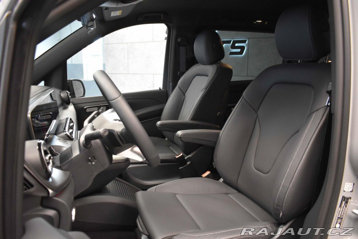 Mercedes-Benz V EXC*AMG*300d 4M*AIR*ZÁR 4 2025
