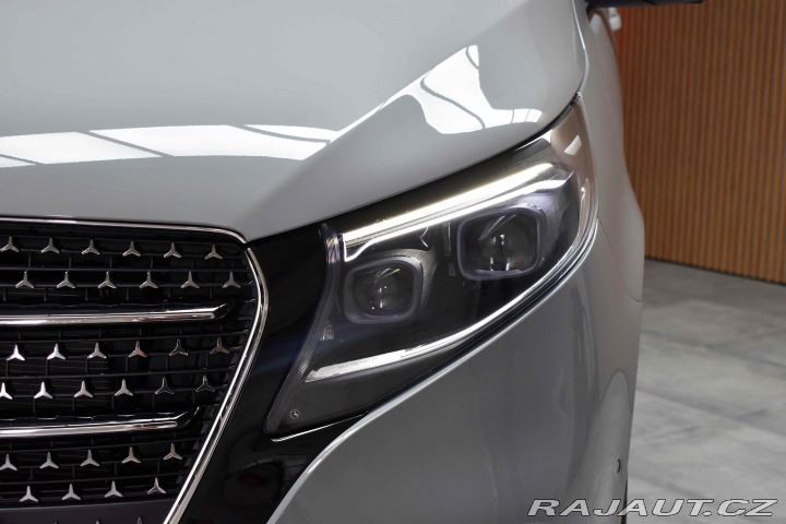 Mercedes-Benz V EXCLUSIVE*300d 4M*AIR*ZÁR 2025