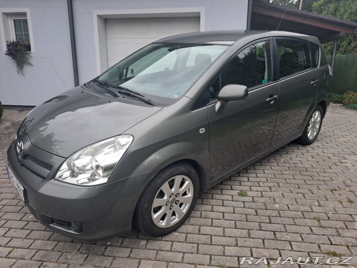 Toyota Corolla Verso R1 2007